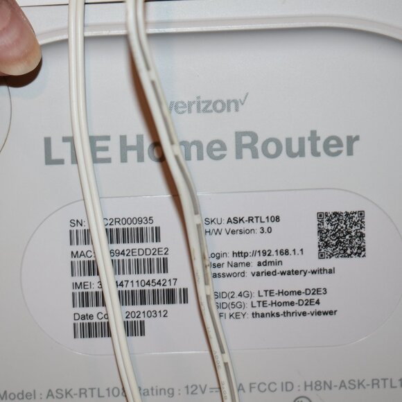 Verizon LTE Home Router - Picture 2 of 2
